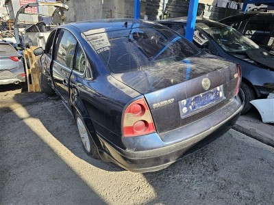 Volkswagen Passat B5.5 çıkma sol arka çamurluk