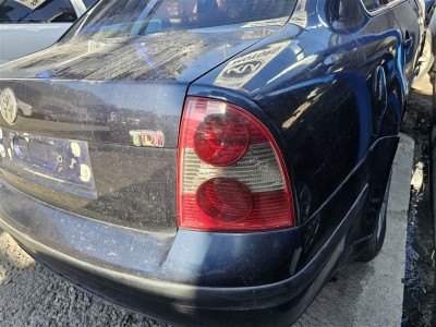 Volkswagen Passat B5.5 çıkma sağ arka stop