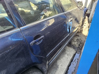 Volkswagen Passat B5.5 çıkma sağ arka kapı