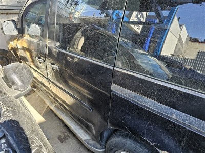 Volkswagen Caddy çıkma sol sürgülü kapı