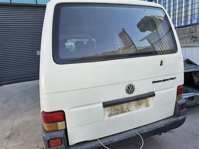 Volkswagen Transporter T4 çıkma bagaj kapağı beyaz