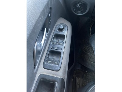 2012 volkswagen amarok dortlu cam düğmesi çıkma orjınal 2012 volkswagen amarok dortlu cam düğmesi çıkma orjınal