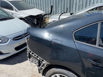 VOLKSWAGEN JETTA 2013 SAĞ ARKA ÇAMURLUK