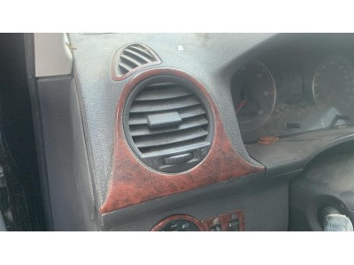 volkswagen caddy 2009 sol üfleme