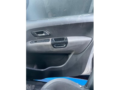 2012 volkswagen amarok sağ ön döşeme çıkma orjınal 2012 volkswagen amarok sağ ön döşeme çıkma orjınal